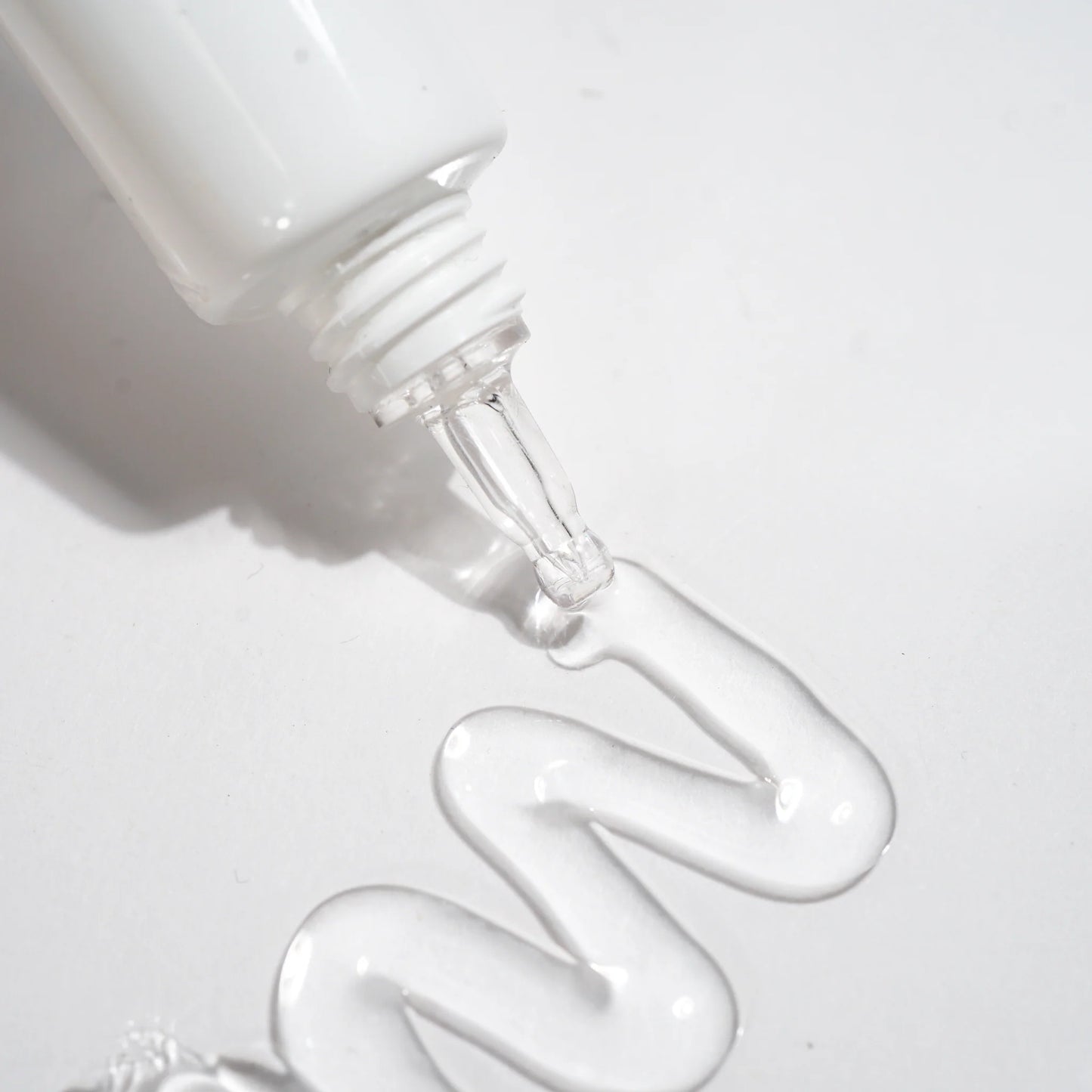 PRIMER ESSENTIALS KARA BEAUTY