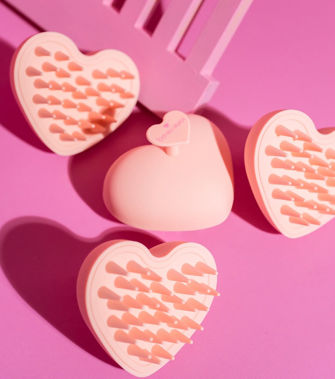 CEPILLO PLASTICO PARA CABELLO AUTOLIMPIANTE ROSA BEAUVISAGE