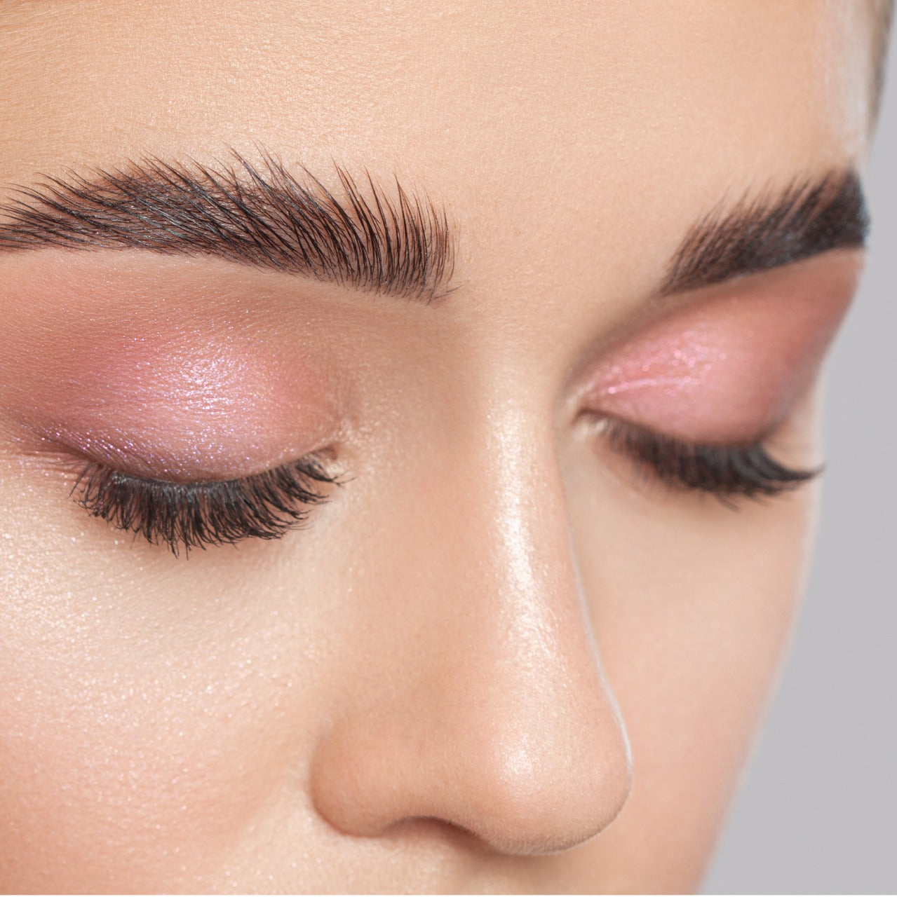 GEL FIJADOR PARA CEJAS BEAUVISAGE