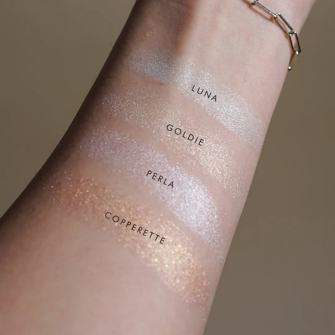 ILUMINADOR FACIAL ESSENTIALS KARA BEAUTY