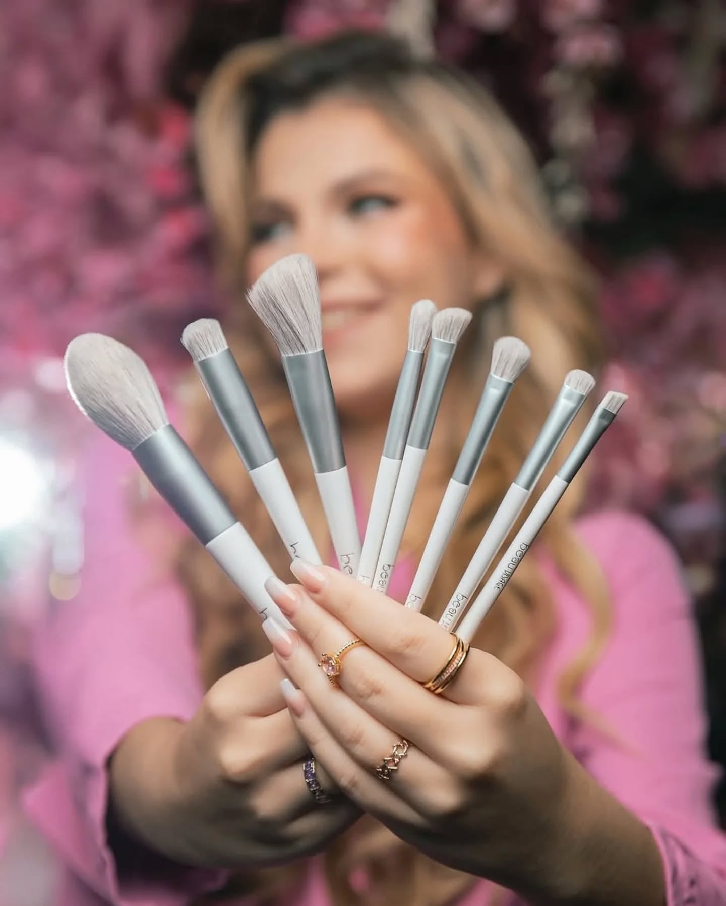 SET DE BROCHAS TUBO WHITE 8 PCS BEAUVISAGE