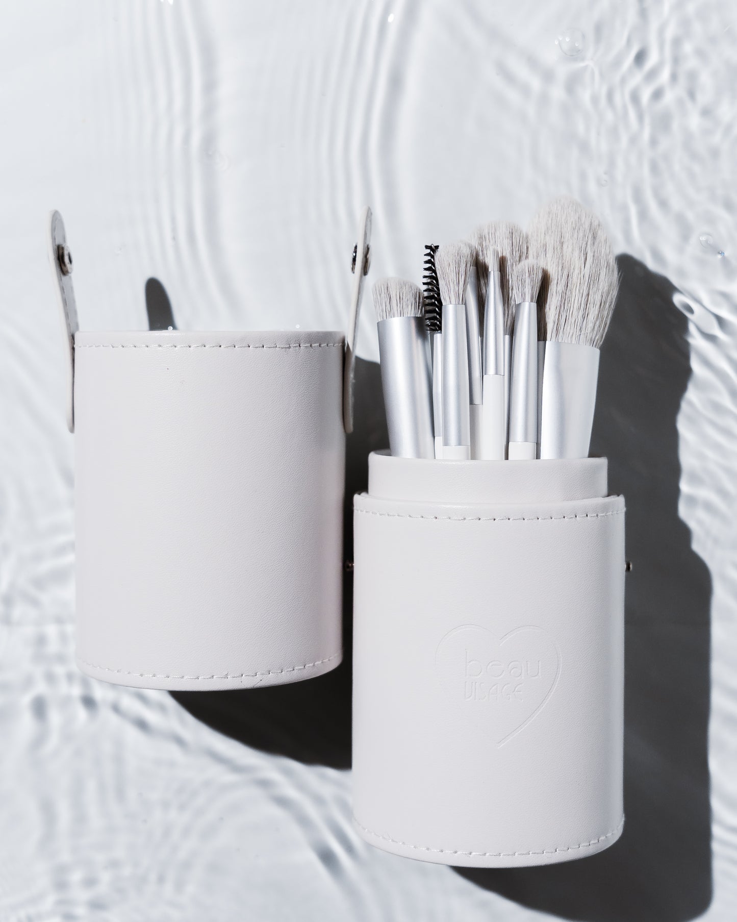 SET DE BROCHAS TUBO WHITE 8 PCS BEAUVISAGE