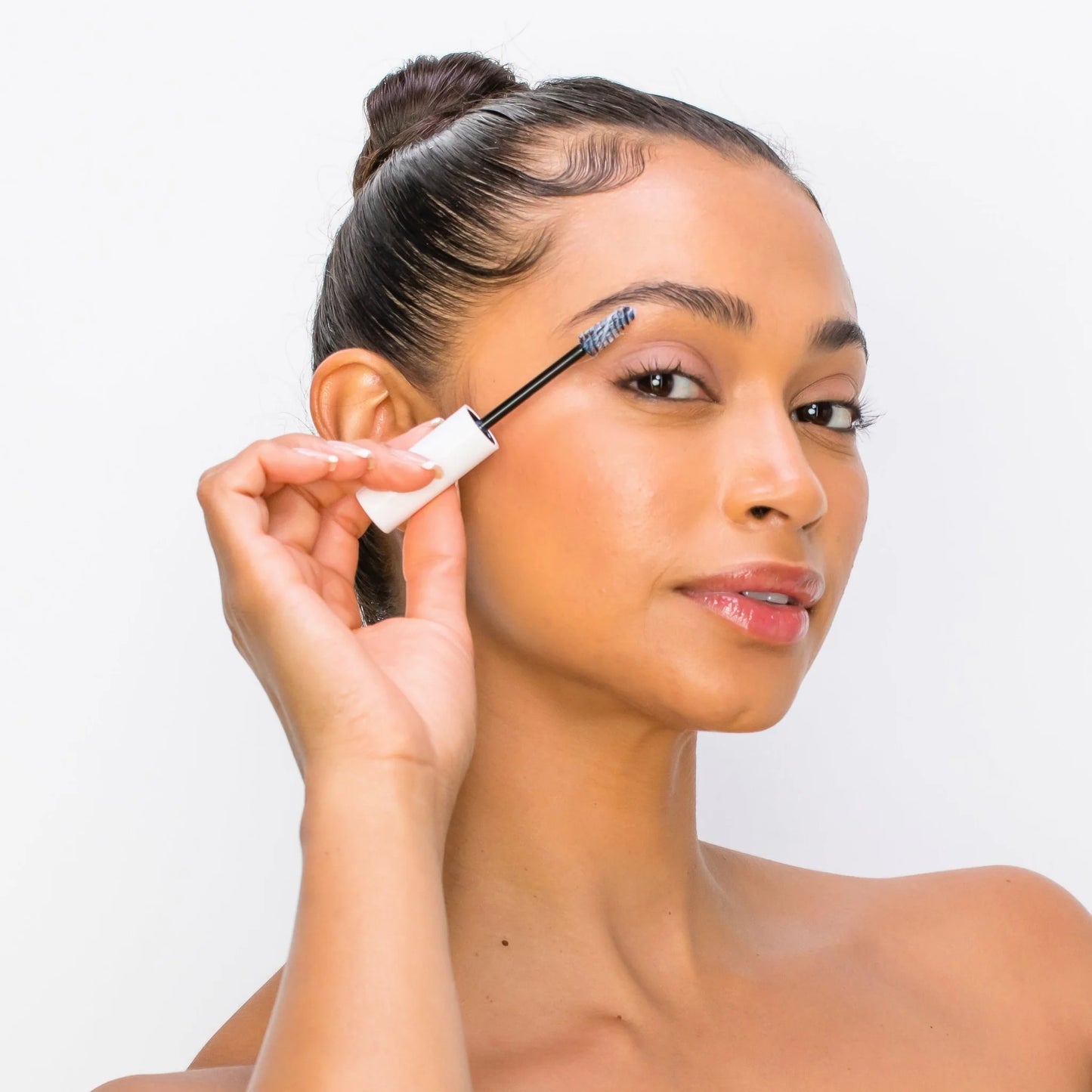 GEL PARA CEJAS ESSENTIALS KARA BEAUTY