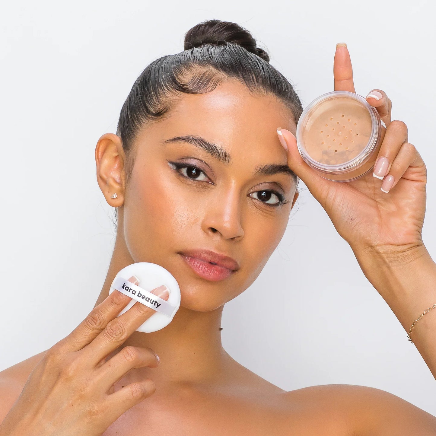 POLVOS FIJADORES ESSENTIALS KARA BEAUTY