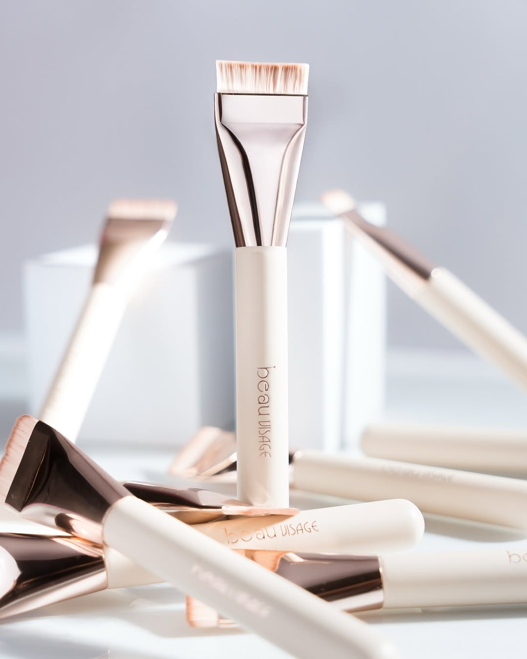 BROCHA PLANA PARA BASE BEAUVISAGE