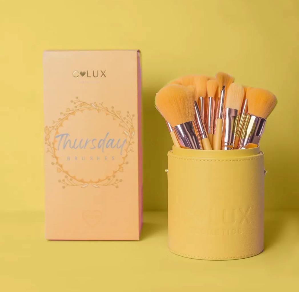 COLECCION WEEKDAYS BROCHAS TUBO 24 PCS CLUX