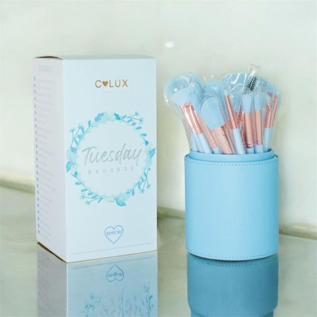 COLECCION WEEKDAYS BROCHAS TUBO 24 PCS CLUX